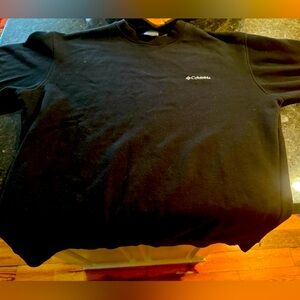 Sweatshirt.. Columbia .. Black and comfy.